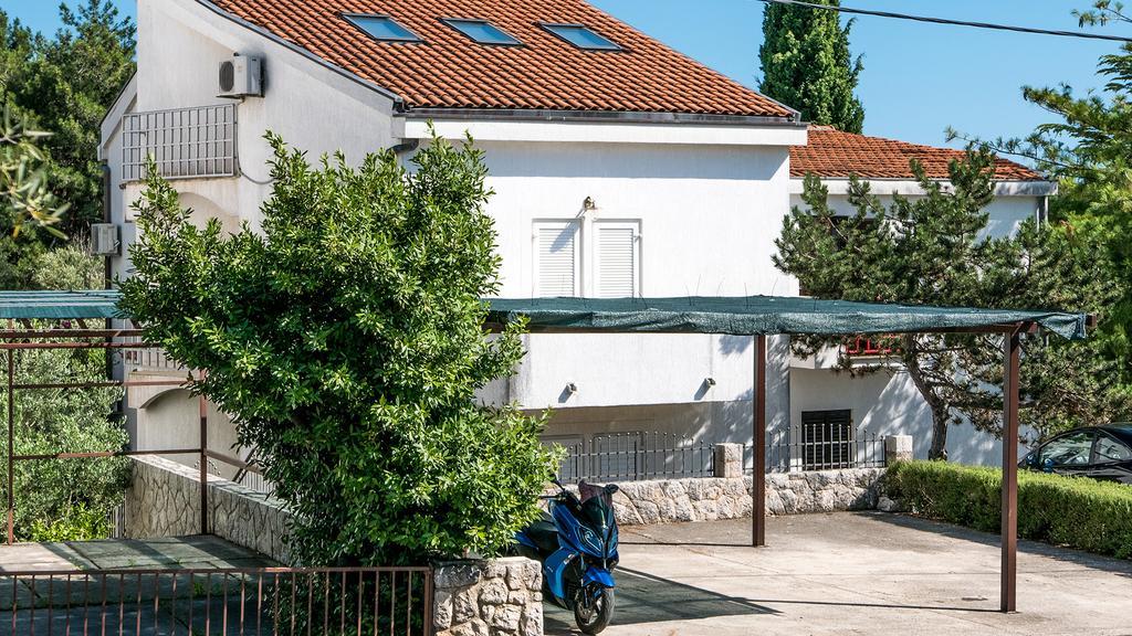 Apartment Lunta Krk Town Exteriér fotografie